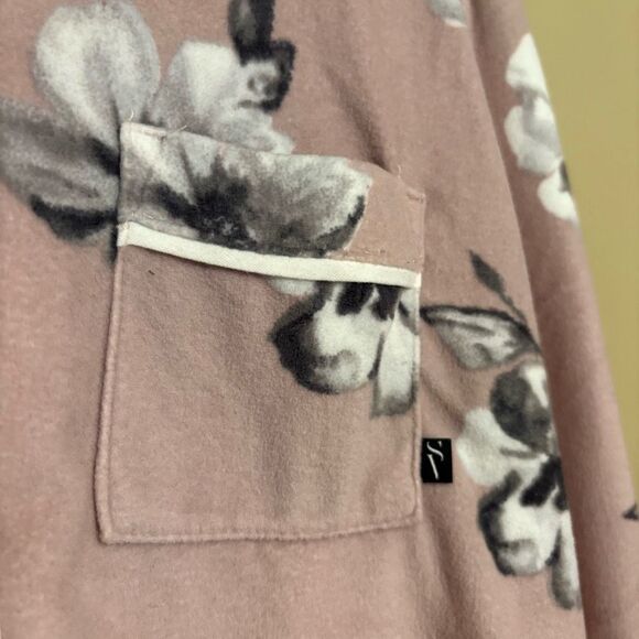 Simply Vera Vera Wang Women’s 2-Piece Velour Pajamas Pants and Shirt Small - Picture 5 of 10